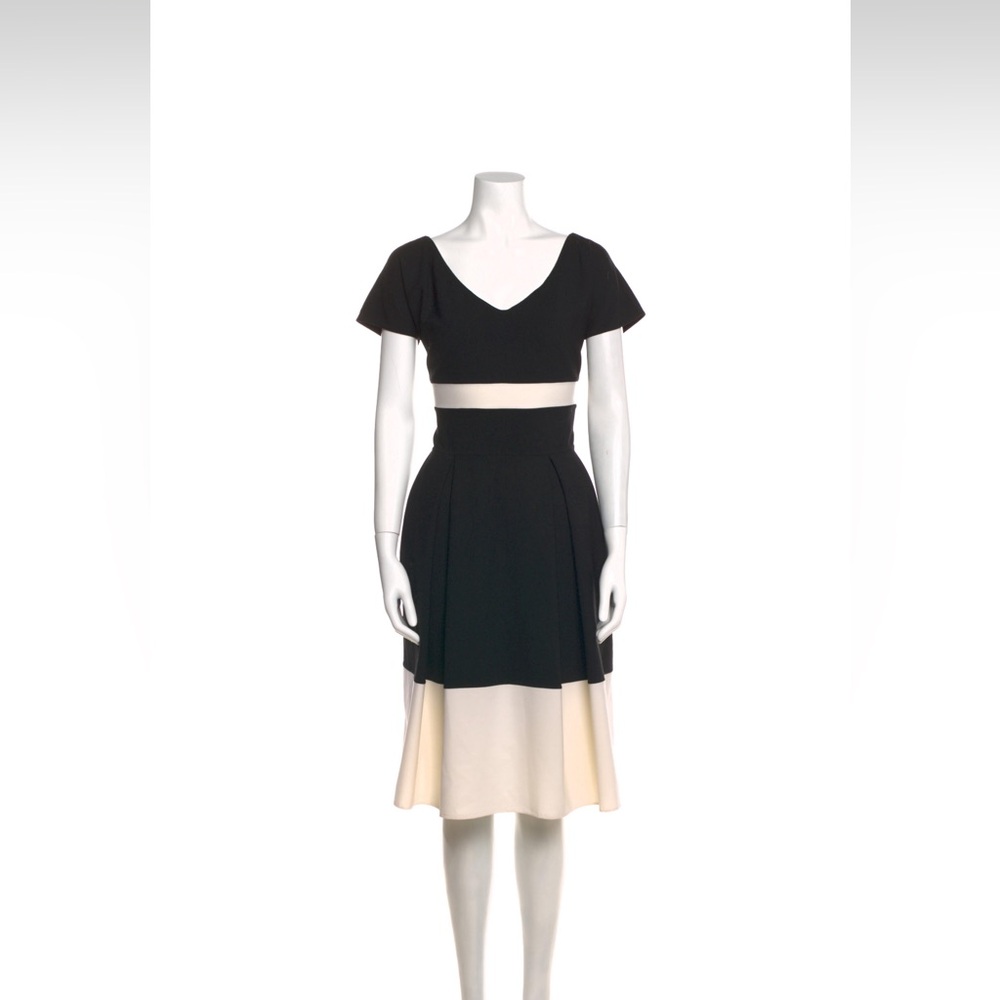 Carolina Herrera Black and Cream Dress Size 10